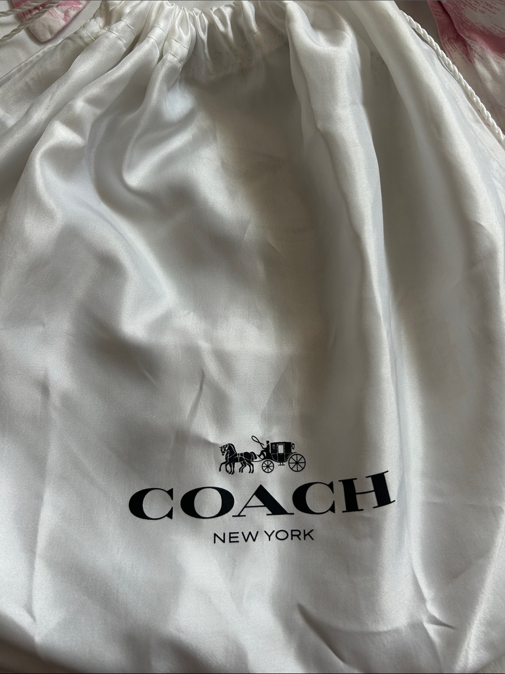 COACH Hampton Hobo Bag in Crystal signature Jacquard - Picture 4 of 7